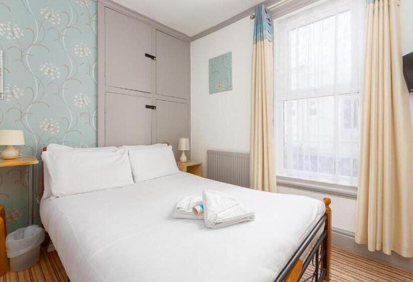 Fotos del hotel The Sandringham Court  & Legends Sports Bar:  48