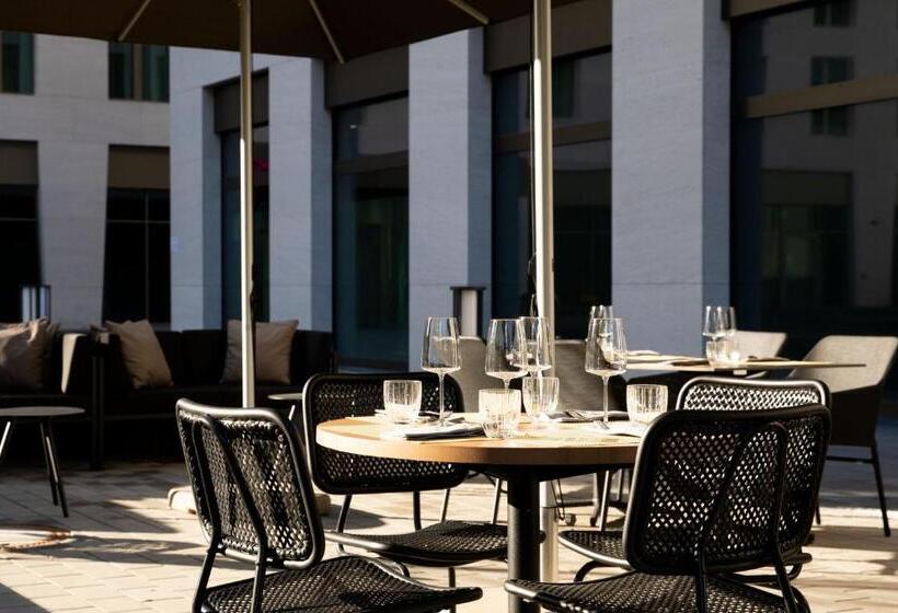 Ac Hotel By Marriott Wuerzburg