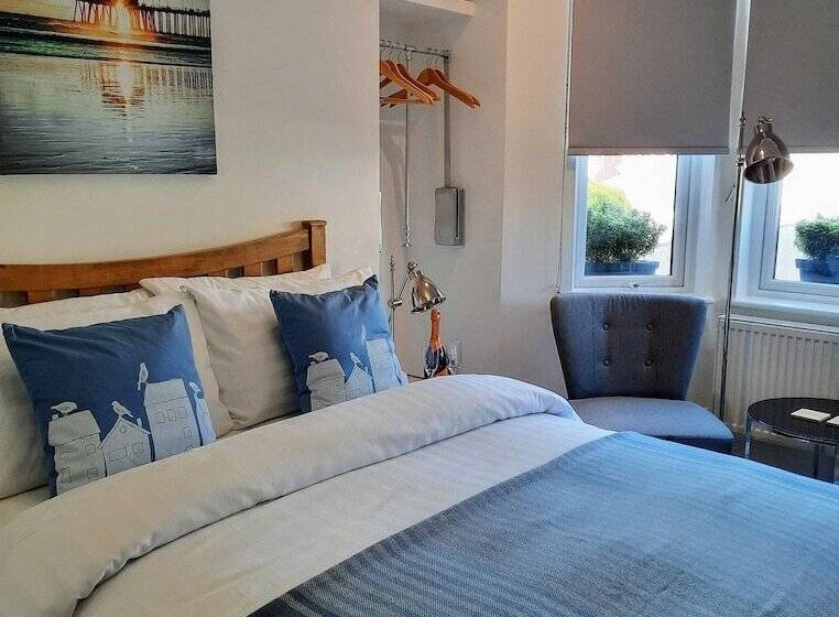 تختخواب و صبحانه Viva Guest House