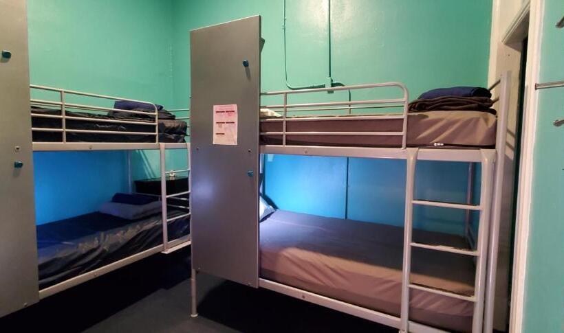 Gaslamp Hostel
