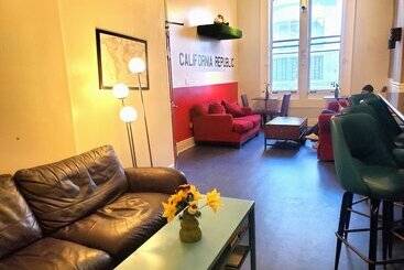 Gaslamp Hostel