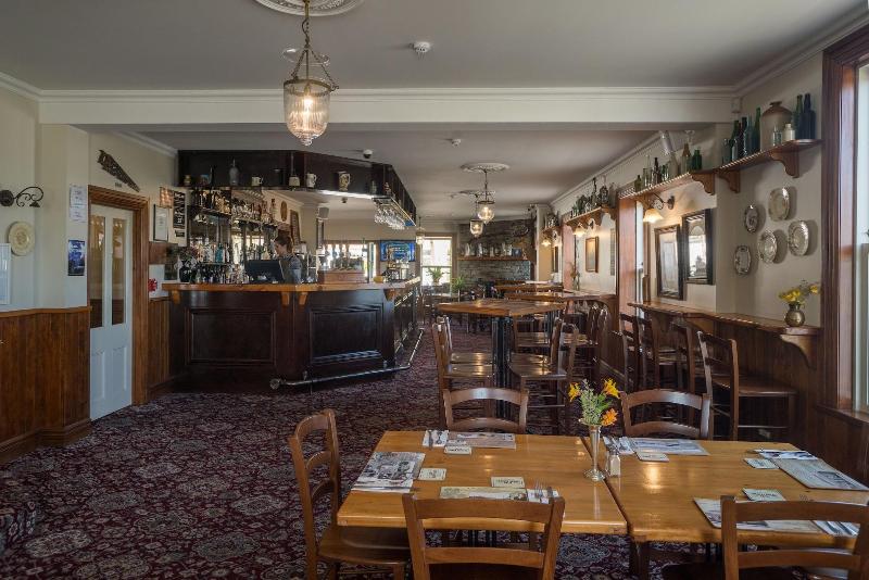 פונדק Theatre Royal