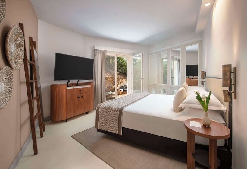 ホテル Baia Di Chia Resort Sardinia, Curio Collection By Hilton