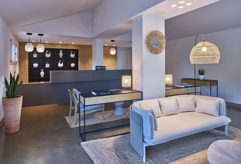 Отель Baia Di Chia Resort Sardinia, Curio Collection By Hilton