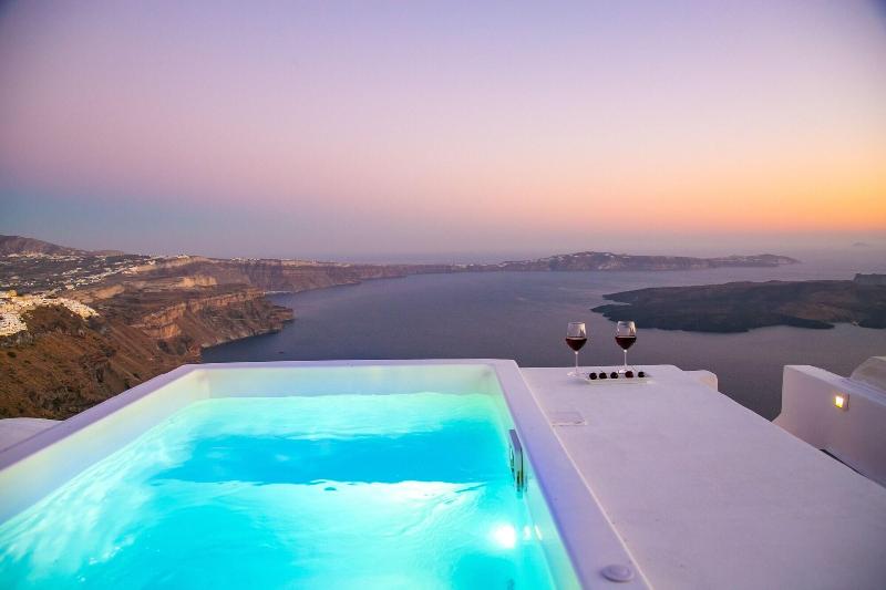 هتل Cilon Suites Santorini