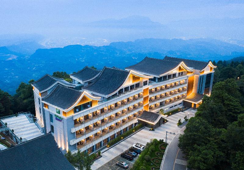 호텔 Holiday Inn Resort Mengding Mountain By Ihg