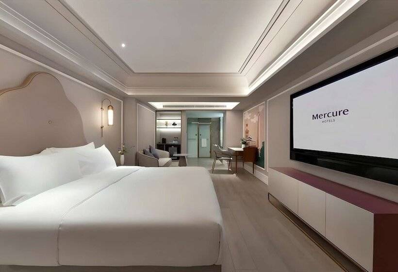 هتل Mercure Chengdu Jinniu Wanda Plaza