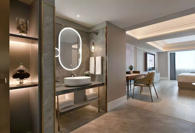 هتل Mercure Chengdu Jinniu Wanda Plaza