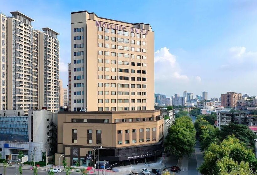 هتل Mercure Chengdu Jinniu Wanda Plaza