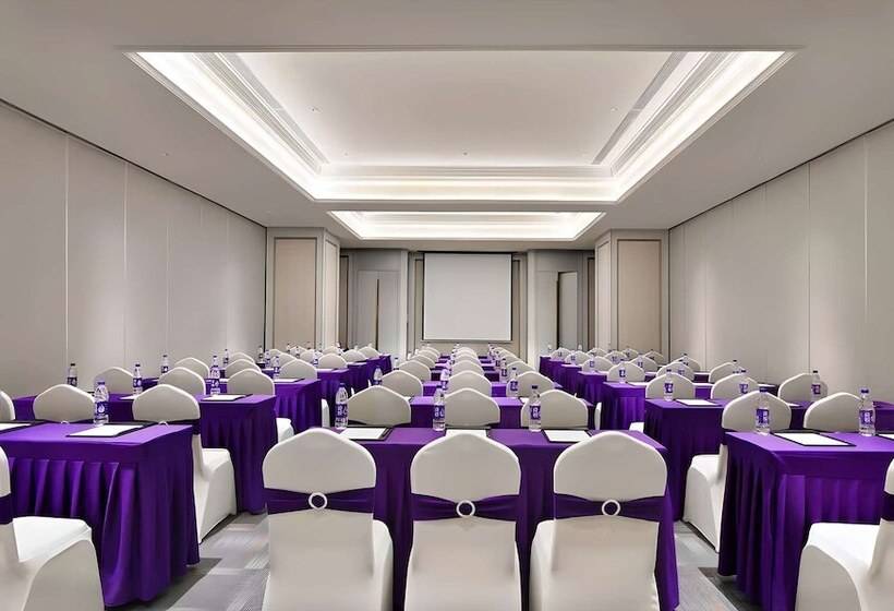 هتل Mercure Chengdu Jinniu Wanda Plaza