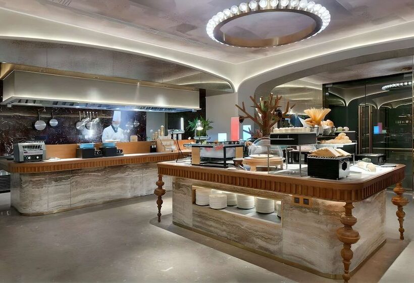 هتل Mercure Chengdu Jinniu Wanda Plaza