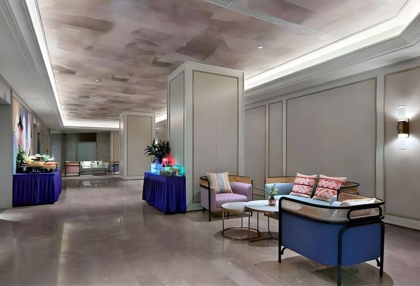 هتل Mercure Chengdu Jinniu Wanda Plaza