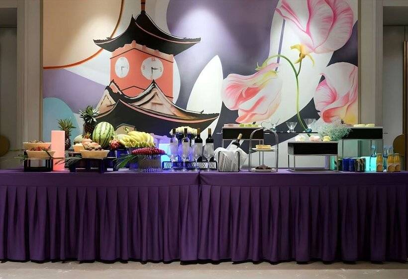 هتل Mercure Chengdu Jinniu Wanda Plaza