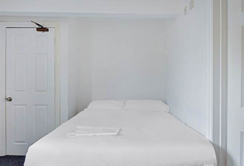 هتل Oyo Lodge  Birmingham Airport & Nec