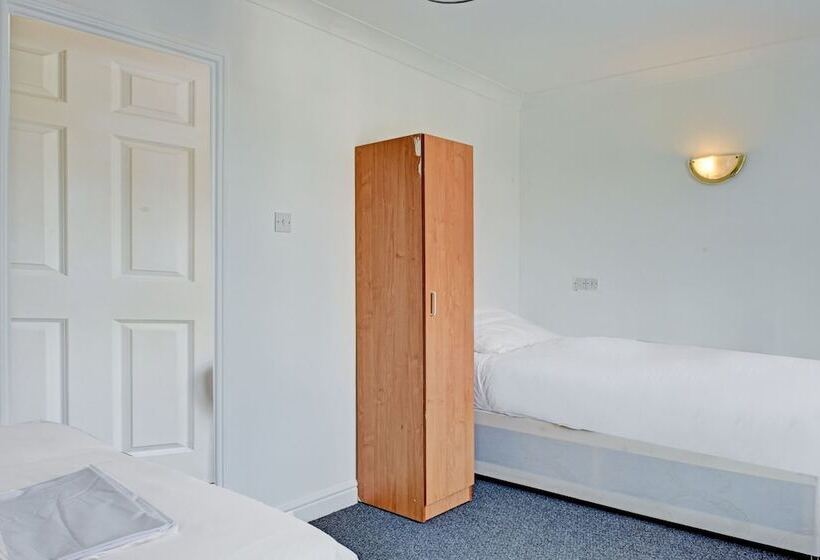 هتل Oyo Lodge  Birmingham Airport & Nec