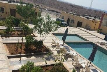 هتل Summer Bay Resort