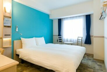 هتل Toyoko Inn Osaka Kadoma-shi Ekimae