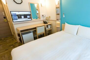 هتل Toyoko Inn Osaka Kadoma-shi Ekimae