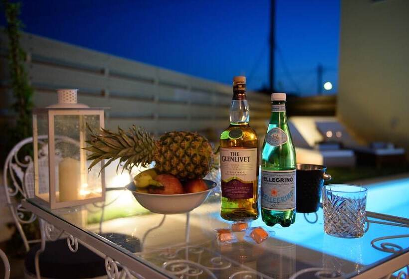 استراحتگاه Tessera Villas Collection