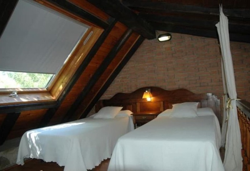 호텔 Camping Bungalows Rio Jerte