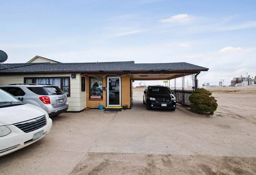 فندق Cheyenne Wells By Oyo Rooms