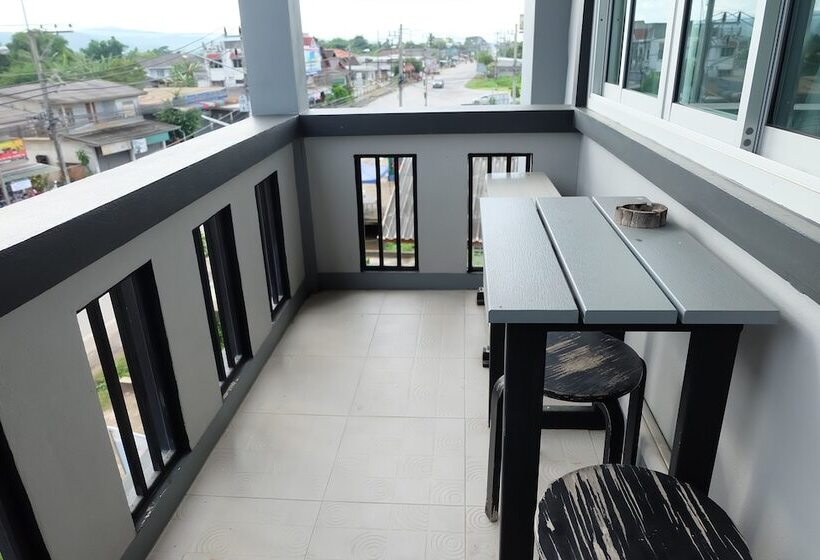 בית מלון כפרי H2o