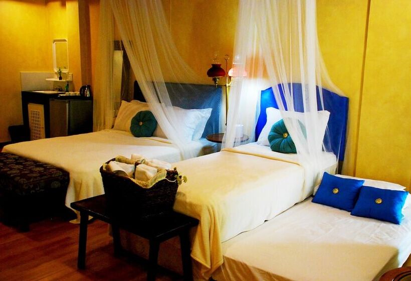 هتل Potipot Gateway Resort