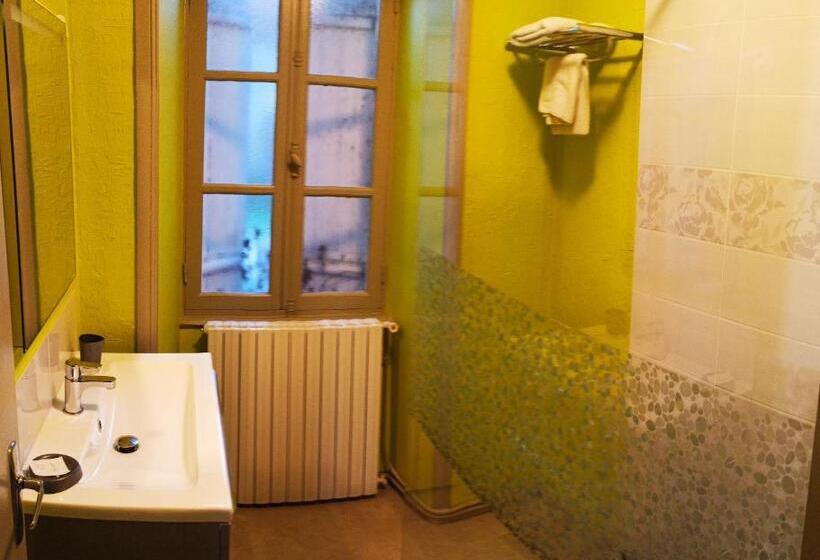 مبيت وإفطار La Ferme De Laupilière