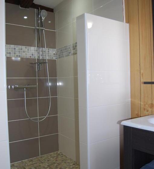 مبيت وإفطار La Ferme De Laupilière