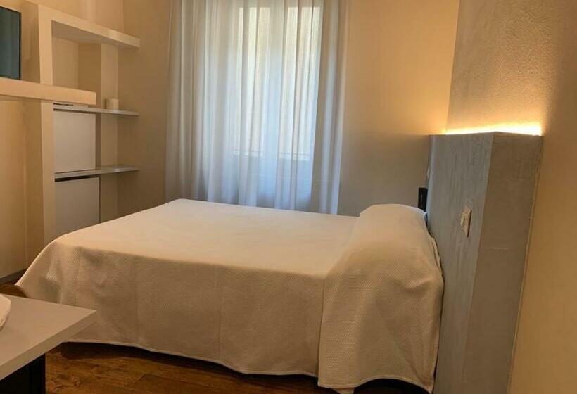 ホテル Albergo Roma