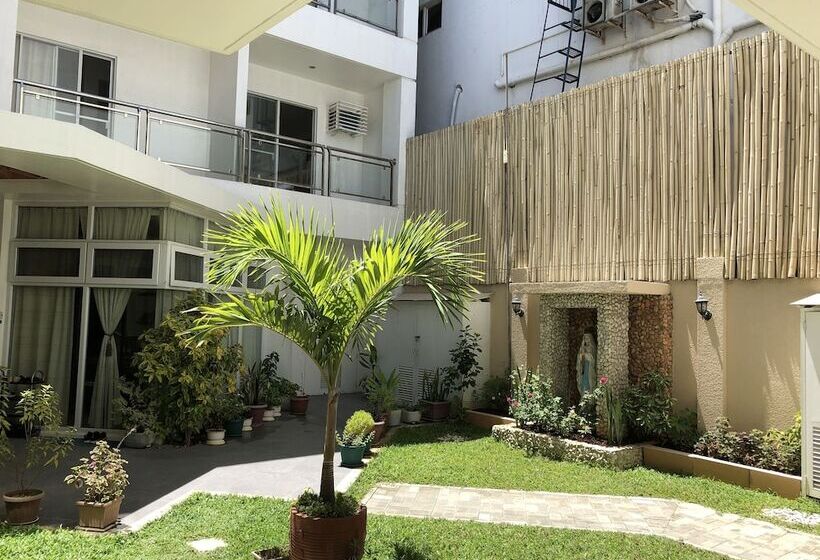 בית מלון כפרי Jeffrey S