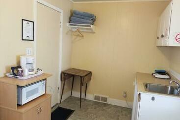 Melsask Motel
