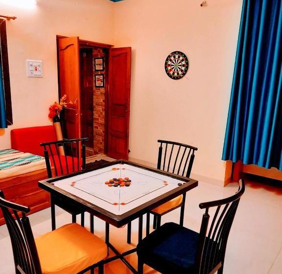 אתר נופש Swarg 5bhk Villa Alibaug