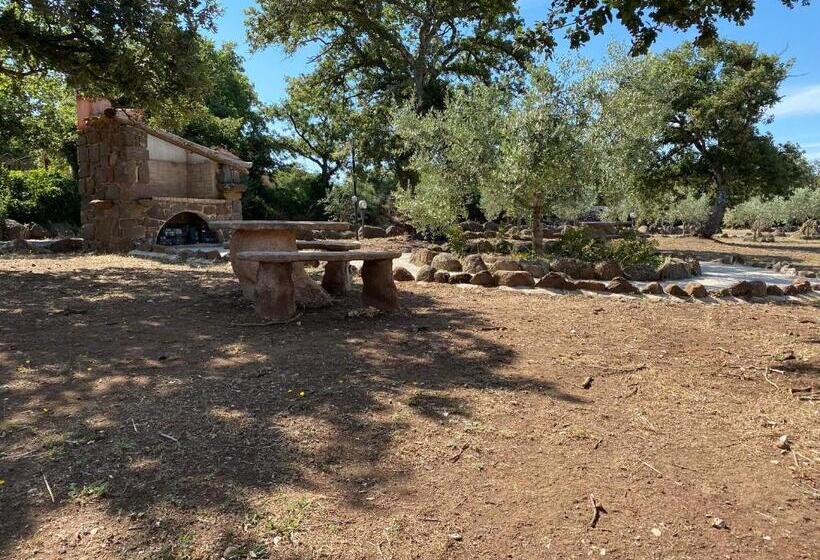 هتل Agriturismo Abbalughente