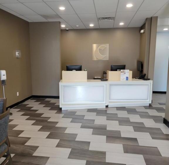 هتل Comfort Inn Miramar Beachdestin