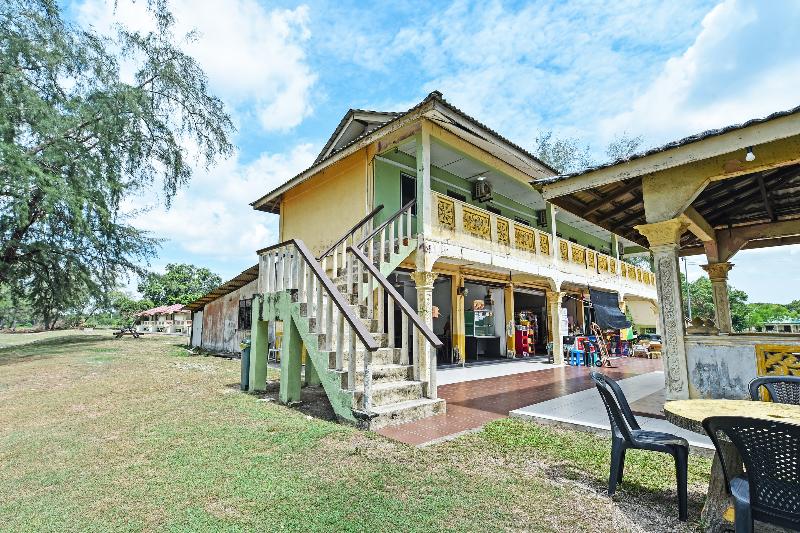 酒店 Oyo 90315 Chalet Pantai Rantau Panjang