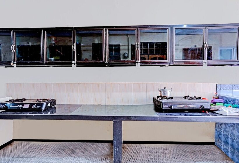 Отель Spot On 90586 Hagawa Syariah Homestay