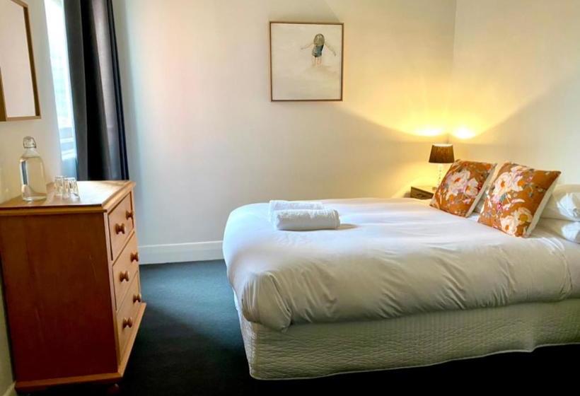 酒店 The Barkly Bistro Bar & Accommodation