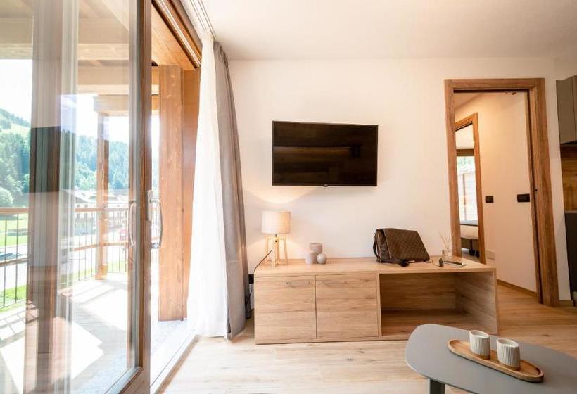 Nira Mountain Resort Futura