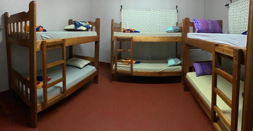 Pazuri Hostel