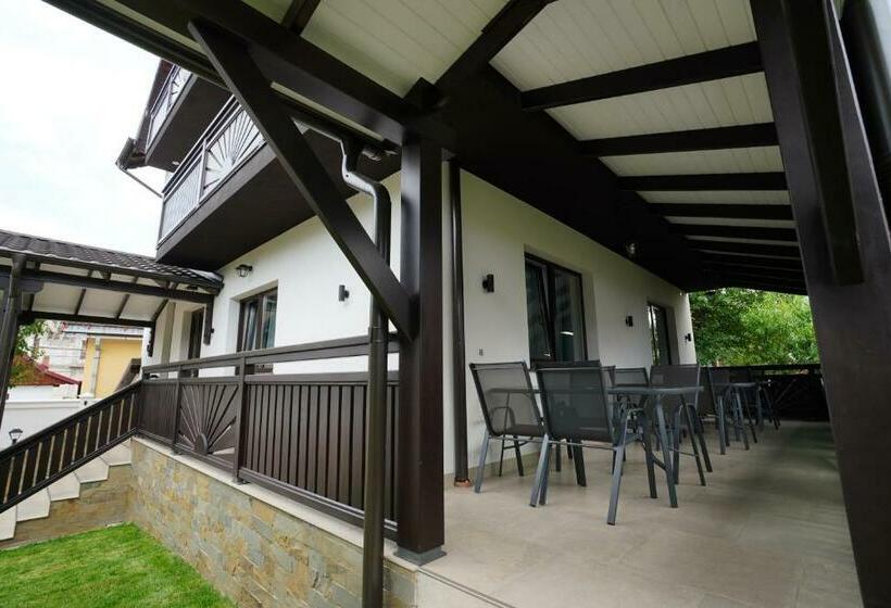 بنسيون Casa Pop Maramures