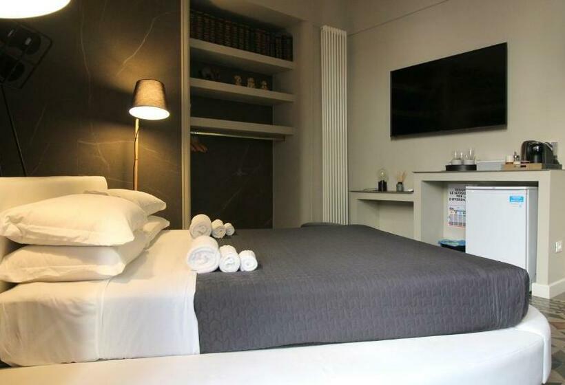 پانسیون Duomo Housing Catania Le Suites