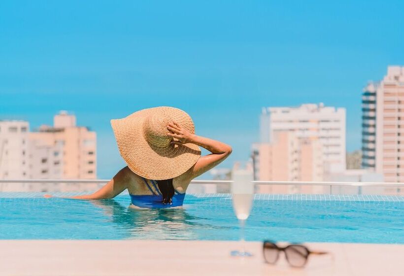 هتل Iberostar Selection Miraflores