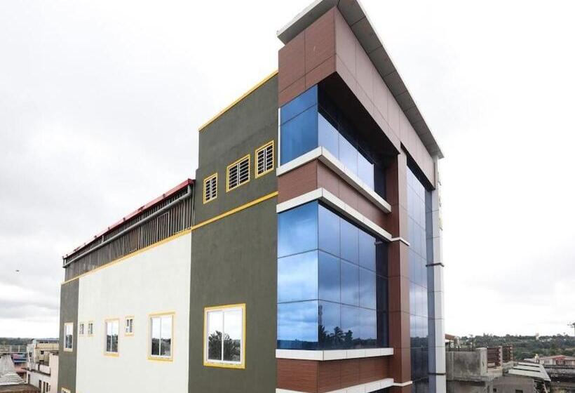 בית מלון כפרי Guru Comforts Belur