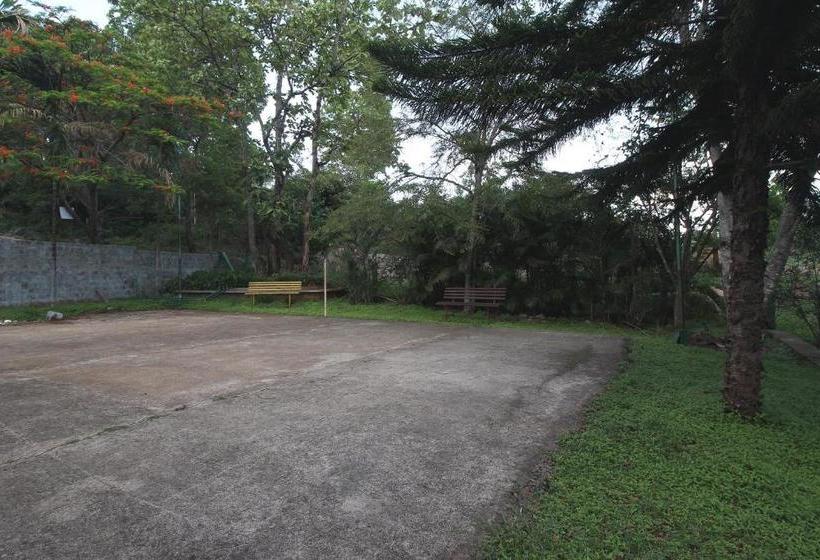 בית מלון כפרי Temple Tree Residence