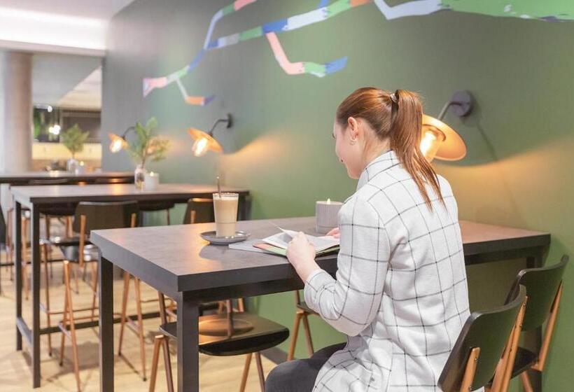 هتل Holiday Inn   The Niu, Amity Potsdam, An Ihg