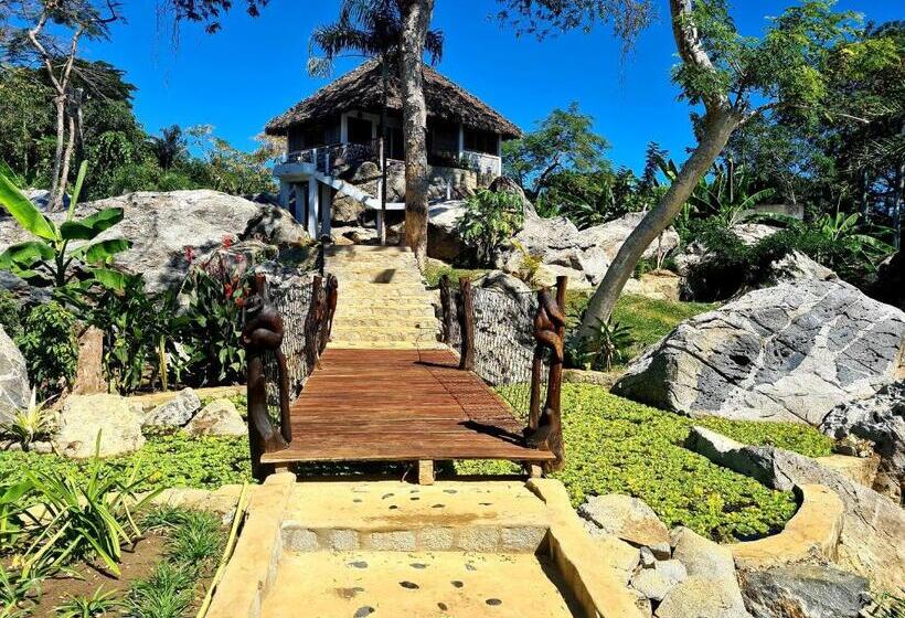 پانسیون Coconut Lodge Komba