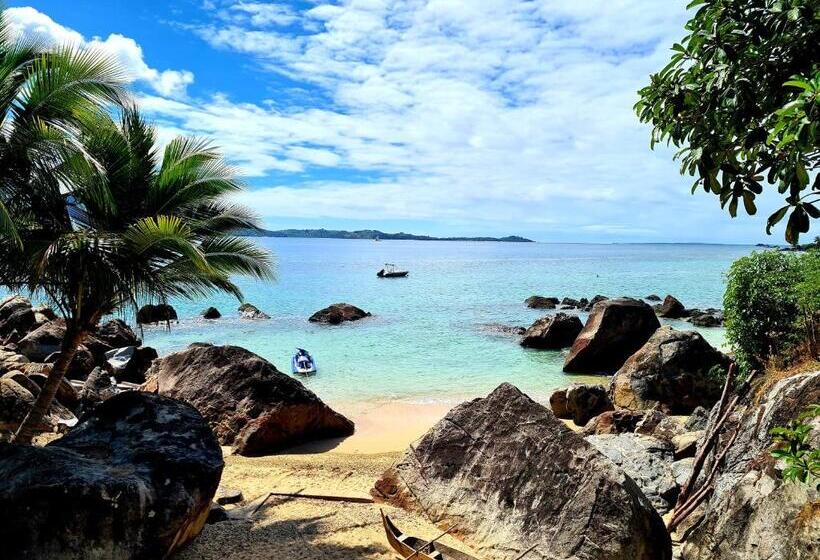 پانسیون Coconut Lodge