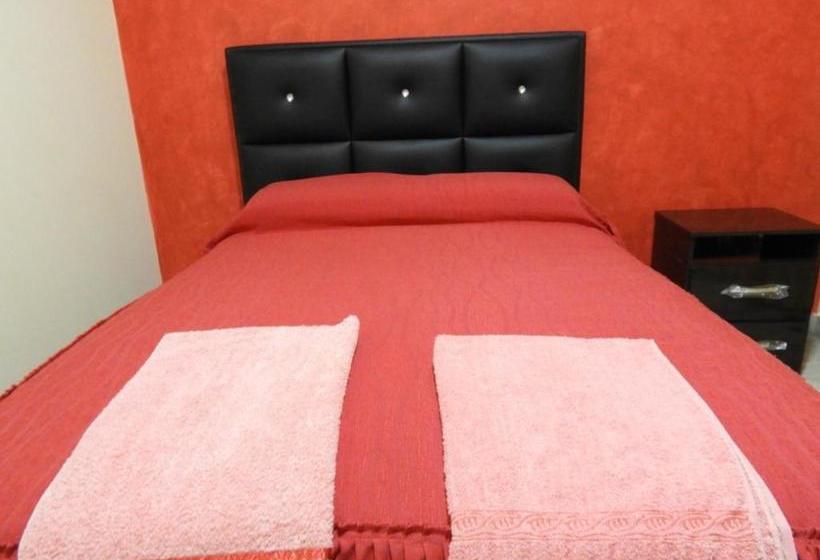 پانسیون Hostal El Paraiso