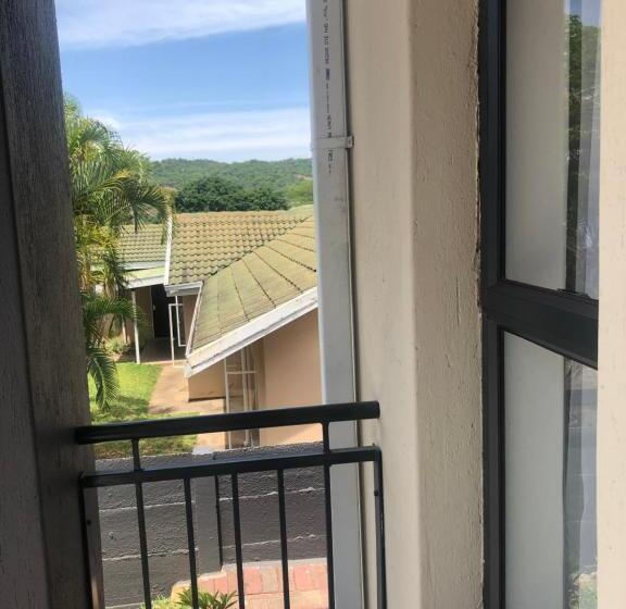 پانسیون Spring Acres Guesthouse